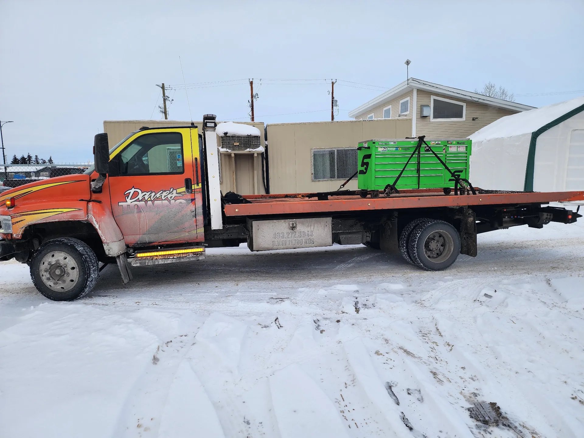 Snap-on style green toolbox transport – Calgary